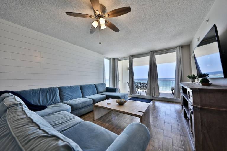 Condo Lower Grand Lagoon