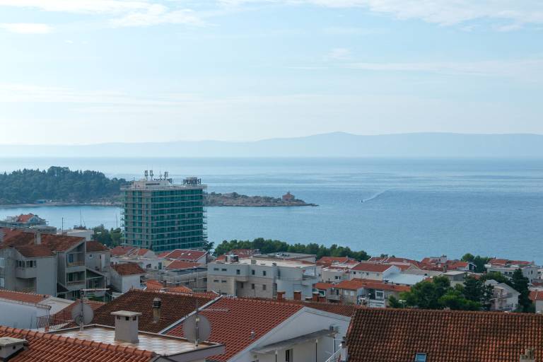 Rental apartment with barbecue & yard | City view | Beach nearby | Pet-friendly — photo 2