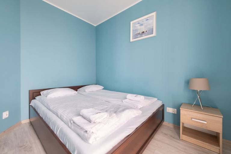 Family-friendly charming rental apartment with fast internet | Near St Mary’s Church | Pets are welcome — photo 3