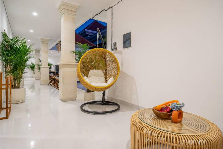 Family-friendly villa with private pool, terrace & barbeque | Good for workation | Pet-friendly — photo 4