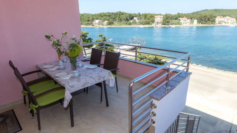 Ferienwohnung Veli Rat