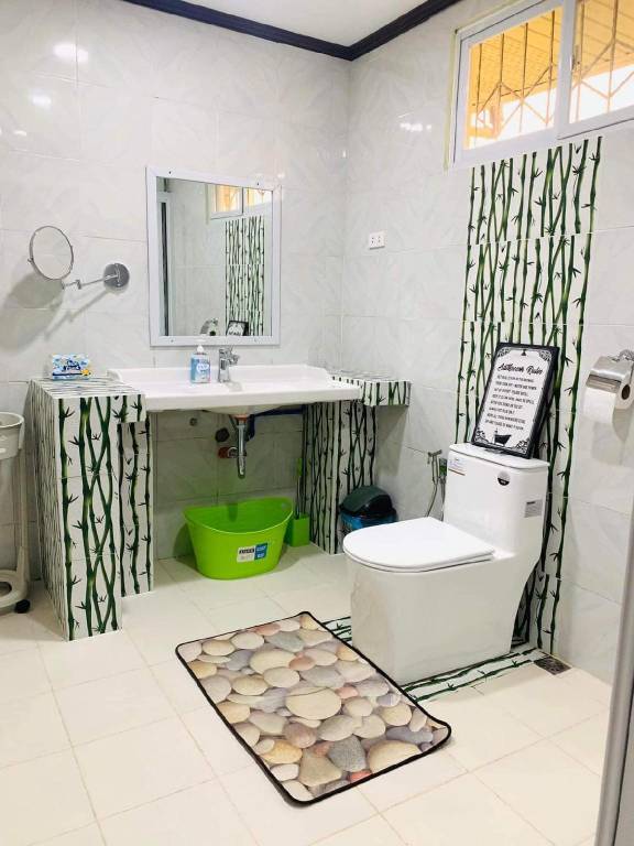 Michaels Homestay - Farm Villa nr Patar Beach & Bolinao Falls in Bolinao