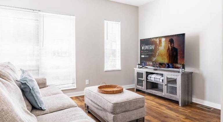 House | Pets allowed in Cleveland, OH