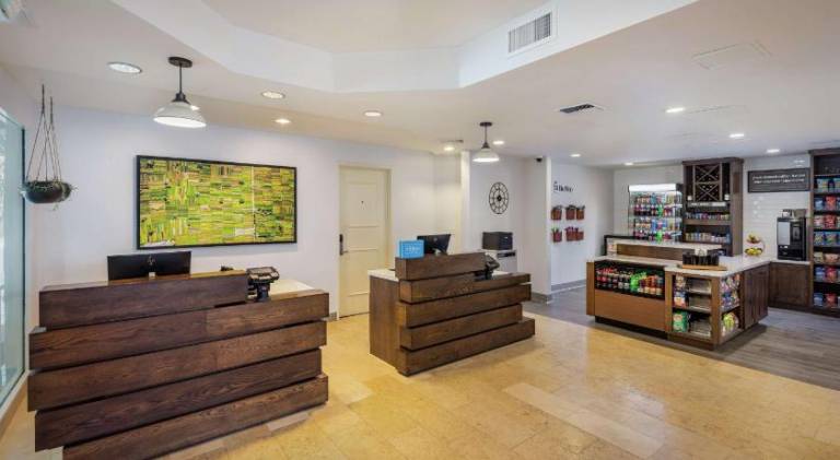 Hilton Garden Inn Davis Downtown — photo 5