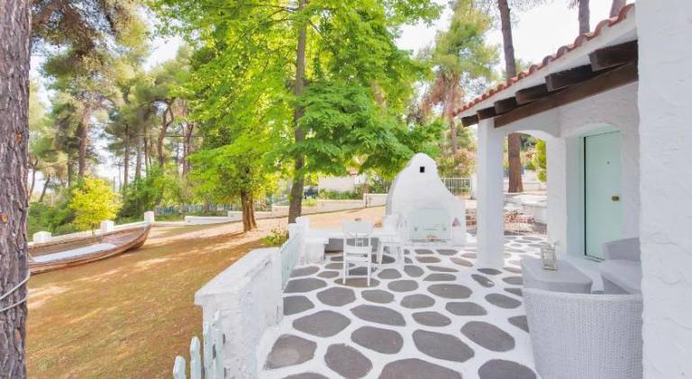 Wonderful villa with BBQ, garden & patio | Suitable for remote work | Pet-friendly — photo 4