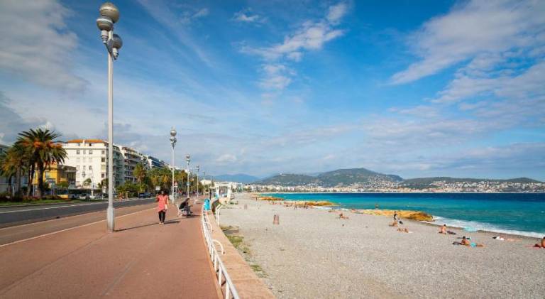 Rental apartment | Next to Promenade des Anglais in Thiers