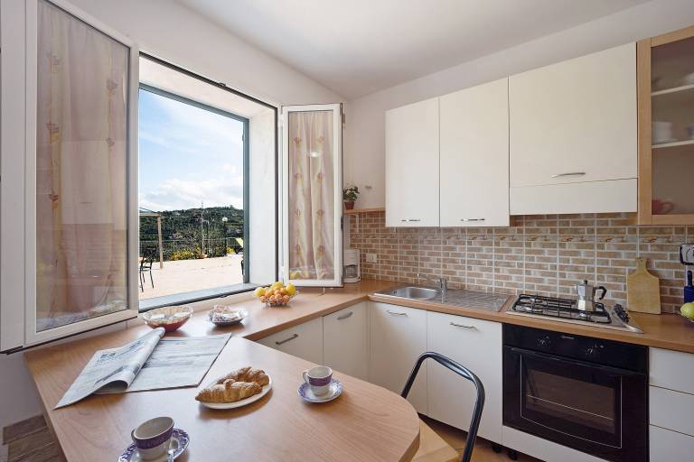 Apartment 'Le Mimose Bilo 4 Bis' with Mountain View, Pool, Garden and Wi-Fi – Pets Allowed — photo 5