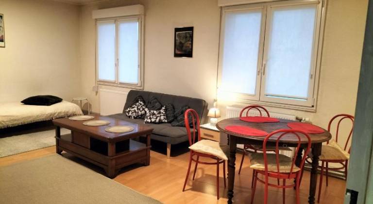 Rental apartment with 3 rooms for 6 persons — photo 4