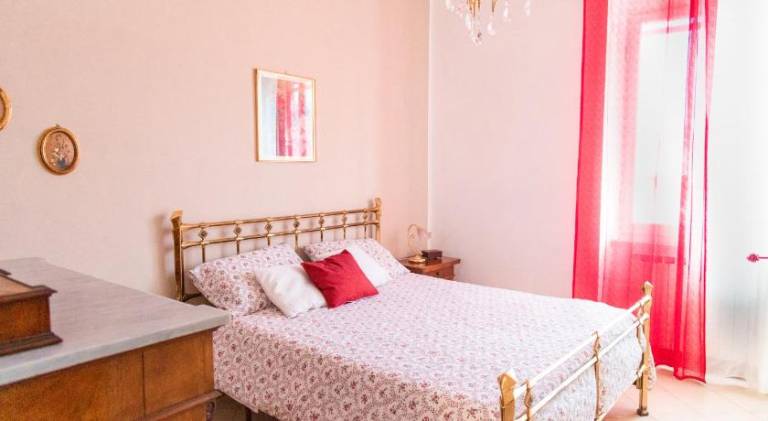 Apartment with 2 rooms for 5 persons — photo 2