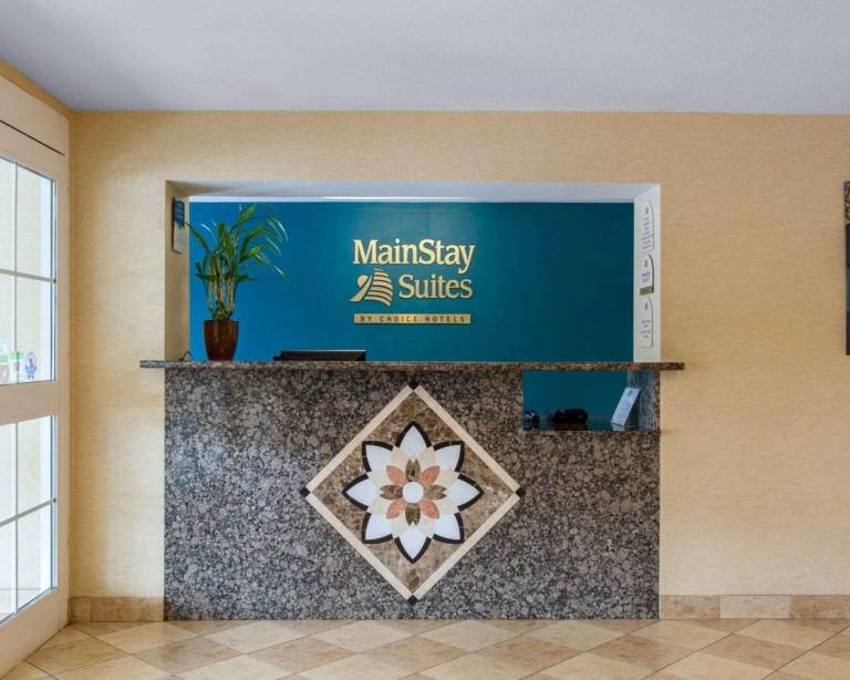 MainStay Suites Knoxville North I-75 — photo 3