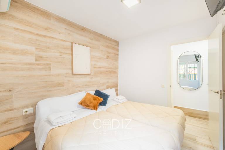 Apartamento con patio - Hostal IMAR by Cadiz4Rentals — photo 5