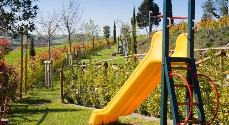 Child-friendly beautiful farm with pool, garden & barbecue | Dogs allowed — photo 5