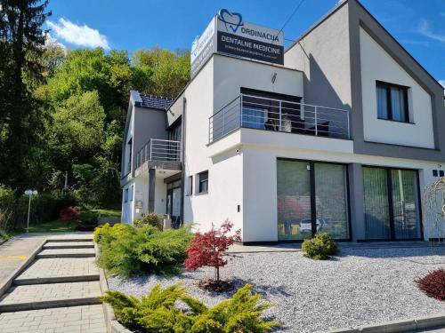 Apartma Macelj