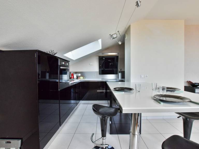 Fully equipped apartment | Lake view | Pet-friendly — photo 4