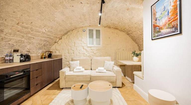 Holiday apartment with terrace & yard | Next to Sacré-Cœur | Pets are welcome — photo 4