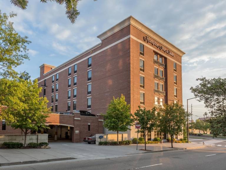 Hampton Inn & Suites Knoxville-Downtown in Knoxville, TN