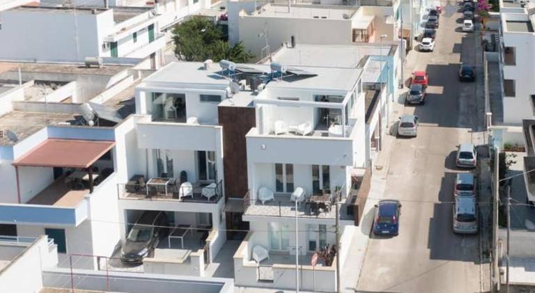 Beautiful vacation home with terrace | Close to the beach | Pets are welcome in Ugento
