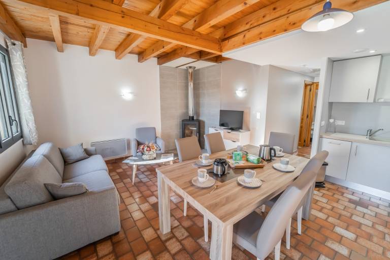 Logement 4/6 personnes - Village Vacances du Pigeonnier — photo 2