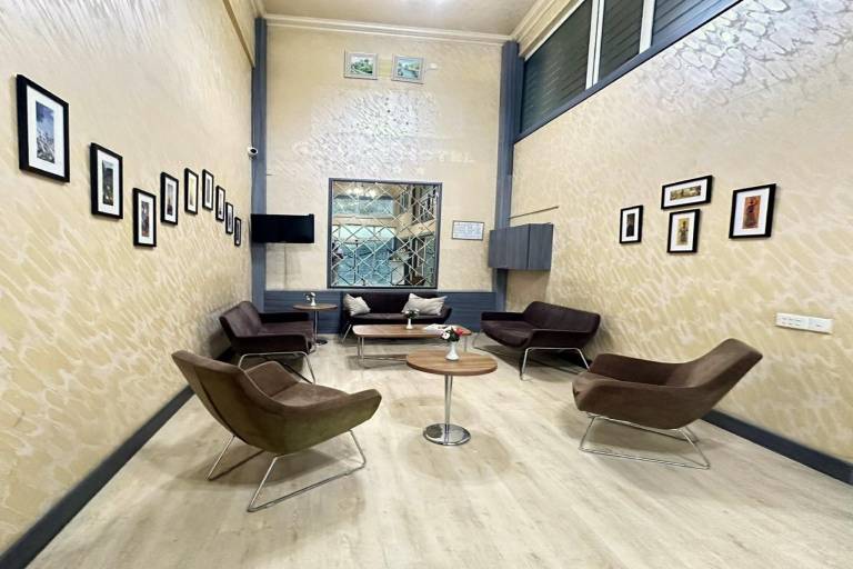The Family Hotel - Free Massage — photo 4