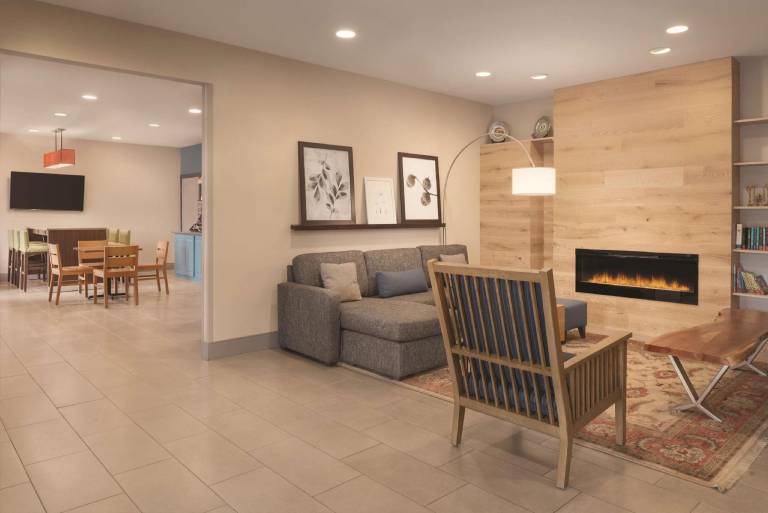 Country Inn & Suites by Radisson, Rocky Mount, NC — photo 4