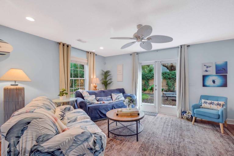 Sunny Dayz - 4 bedrooms 1122 & 1124 Park — photo 4