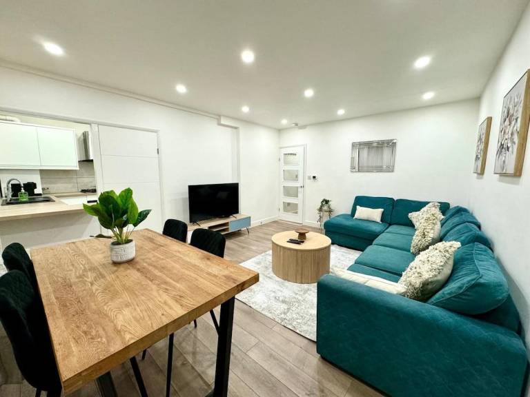 Vacation home | Perfect for remote work in London, KY