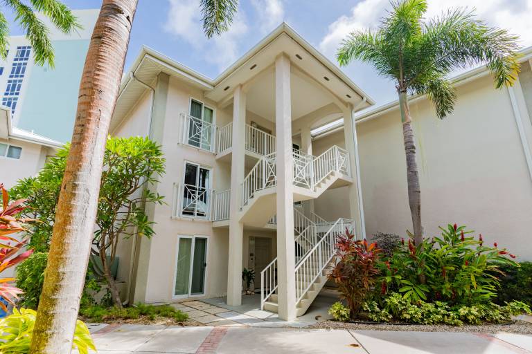 Condo  Seven Mile Beach