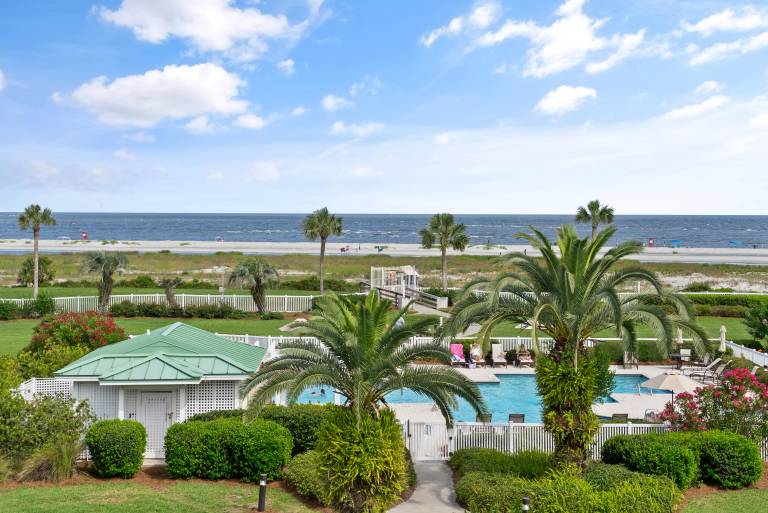 St. Simons Grand 214 - 1400 Ocean Blvd — photo 2