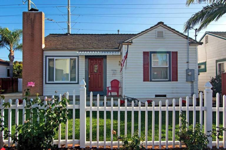 House Mission Valley