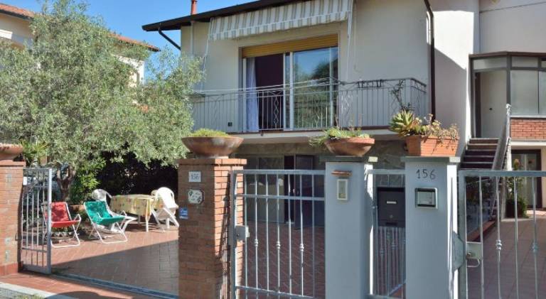 Pleasant rental apartment | Dogs allowed in Ameglia