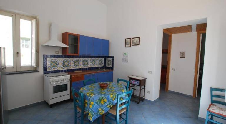 Rental apartment with 2 rooms for 5 persons — photo 5