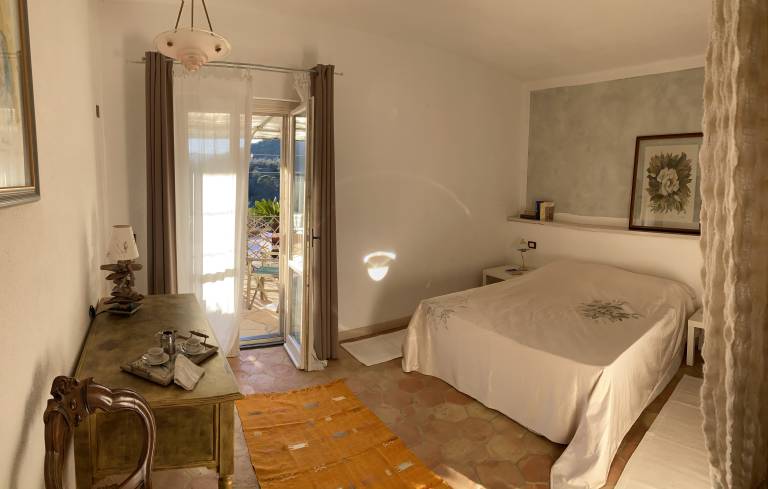 I Re Fenean: 6 RE: RELAX & NATURA famiglie 4/6 persone, piano terra con grande patio, 2 camere da letto, ampio soggiorno con divano letto. Parcheggio-Piscina -WiFi — photo 4