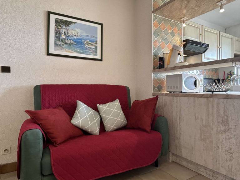 Holiday apartment with 1 room for 4 persons — photo 2