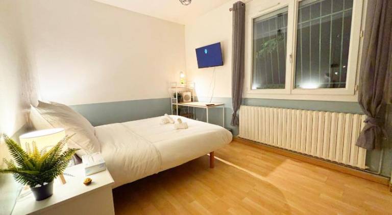 Chambre premium Parking & TV - Tram L3 - WIFI in Montpellier