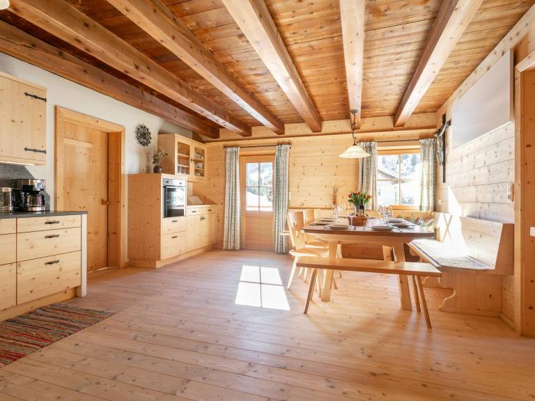 Pleasant house with patio | Pet-friendly — photo 2