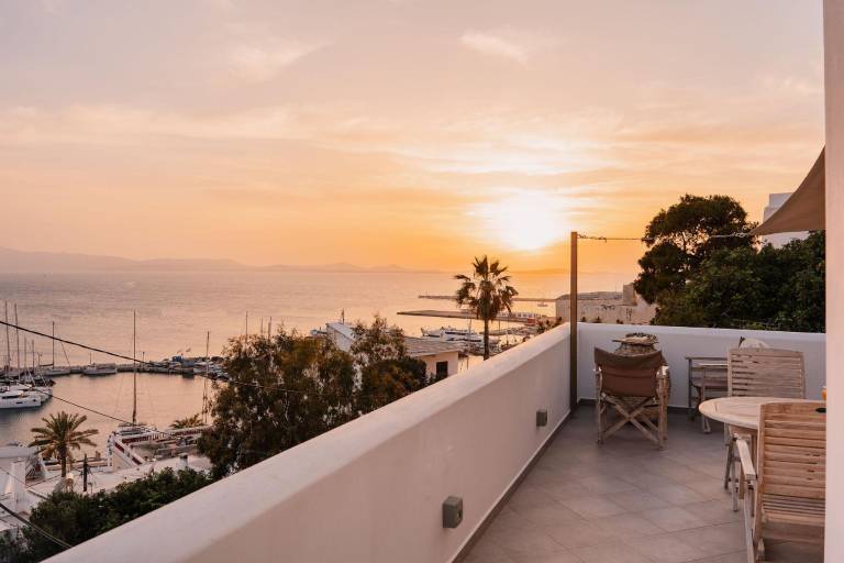 Pleasant apartment with patio & yard | Close to the beach | Pet-friendly — photo 3