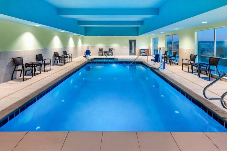 Holiday Inn Express Colorado Springs South I-25 By IHG — photo 2