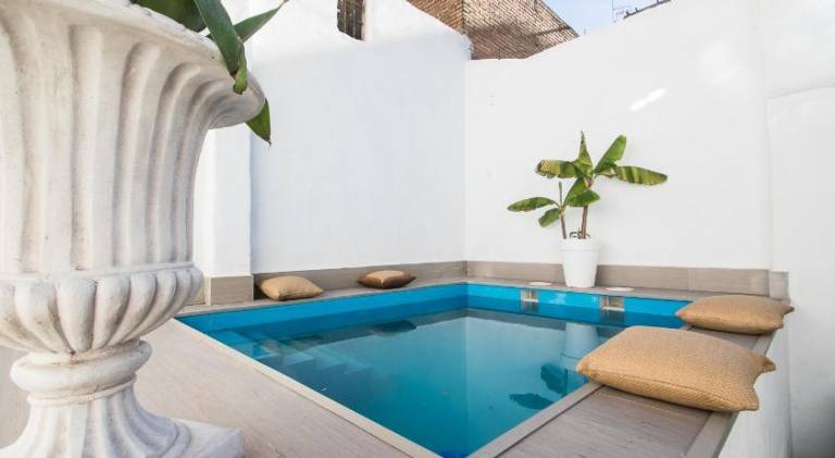 Apartment with terrace & pool | Pet-friendly — photo 3