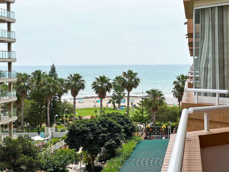 Charming holiday apartment with terrace, garden & pool | Next to the beach | Pets are welcome — photo 4