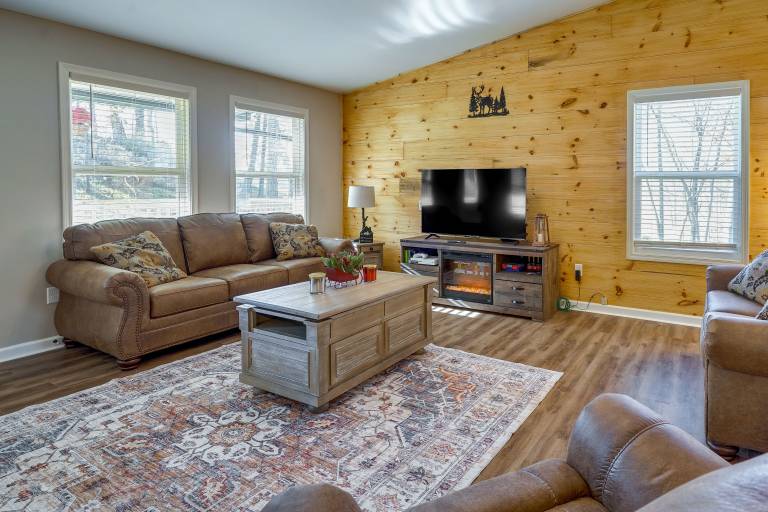 Serene Logan Retreat w/ Hot Tub & Stargazing Dome — photo 4