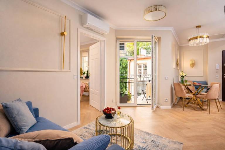 Vacation home with patio | Next to Main Square in Kraków