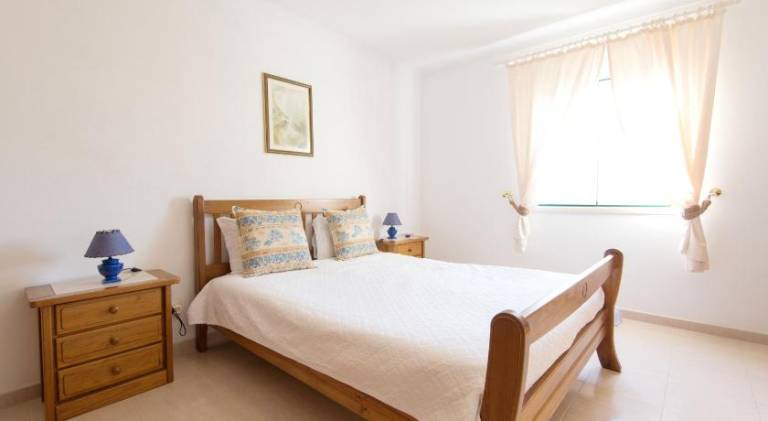 Villa with barbecue & patio in Beja