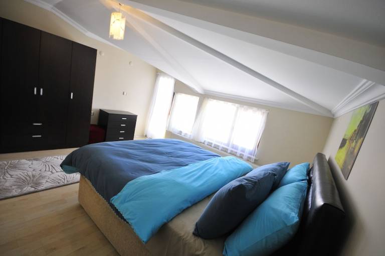 Rental apartment | City view | Suitable for remote work