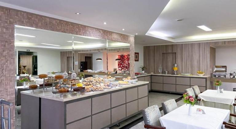 Umuarama Plaza Hotel by Castelo Itaipava — photo 2