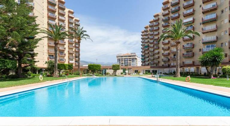 Holiday apartment with pool — photo 2