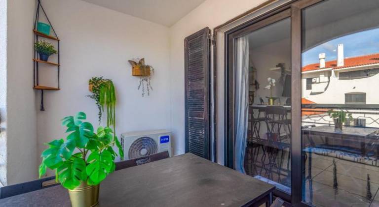 Lovely apartment with private pool & barbeque | Pets allowed — photo 5