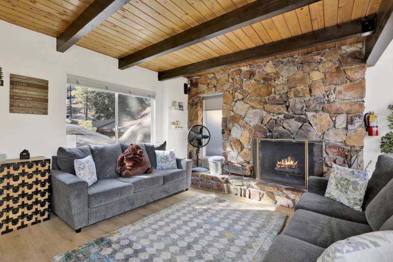 Cabin with terrace & grill | Mountain view | Suitable for remote work — photo 2
