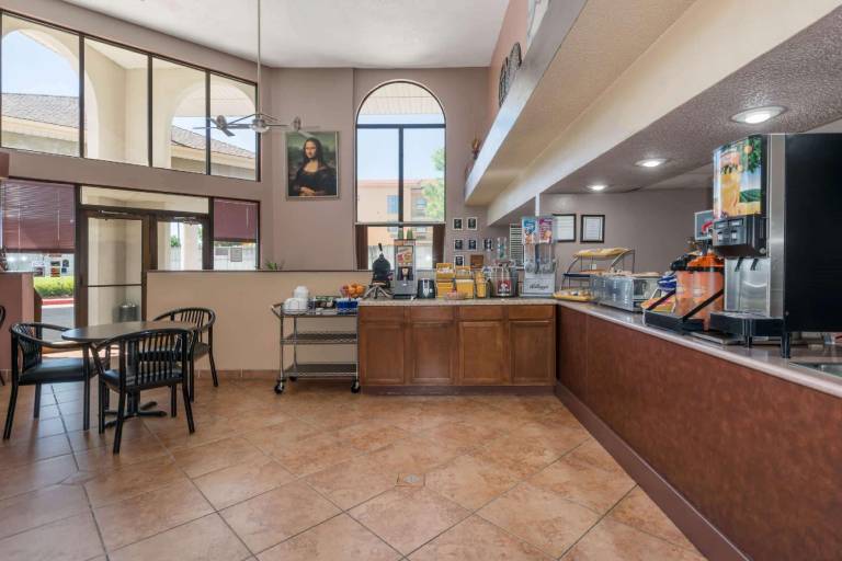 Days Inn by Wyndham Amarillo - Medical Center — photo 3