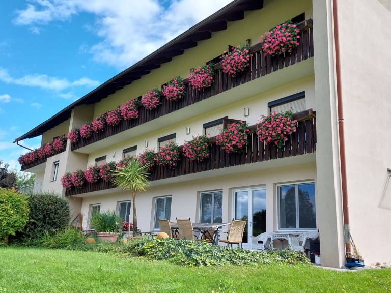 Ferienwohnung in Velden am Wörthersee, Wörthersee für max. 6 Gäste
