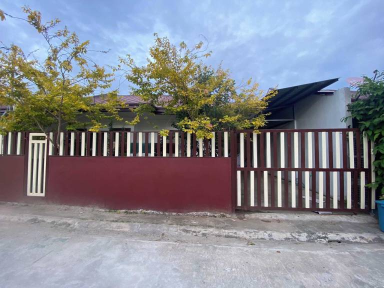 House  DAHICAN